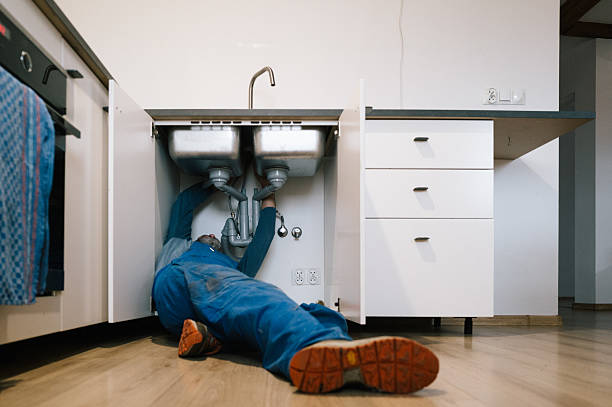Professional Leak Detection technician working in Mathis, TX